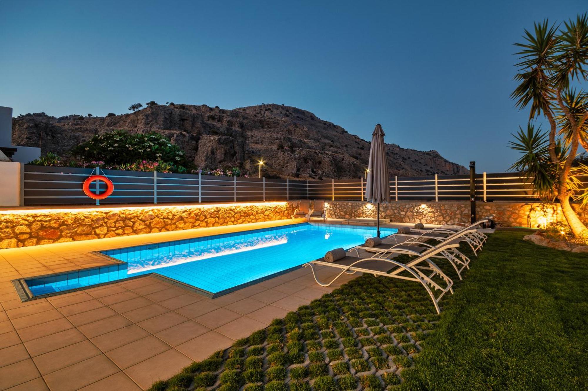 Villa Mariani II - In Lothiarika, Newly Renovated June 2024, Private Pool, Lindos 10 Min, Beach 120M Lardos Buitenkant foto
