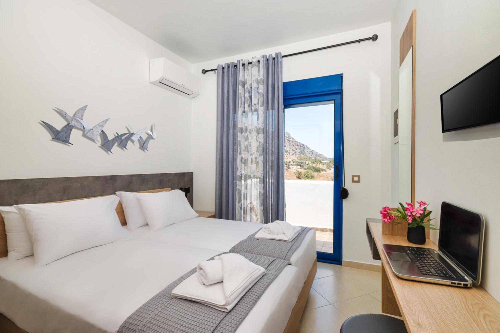 Villa Mariani II - In Lothiarika, Newly Renovated June 2024, Private Pool, Lindos 10 Min, Beach 120M Lardos Buitenkant foto